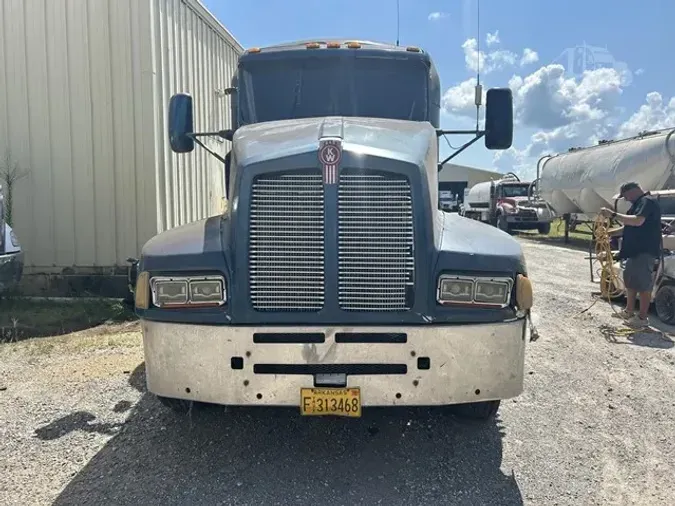 2005 KENWORTH T600