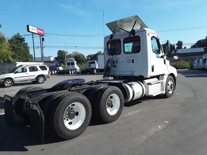 2022 FREIGHTLINER/MERCEDES NEW CASCADIA PX1266436f30a252b48a0605cb4c67e0aee4869