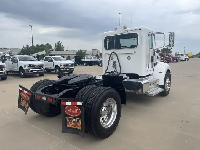 2019 Peterbilt 337