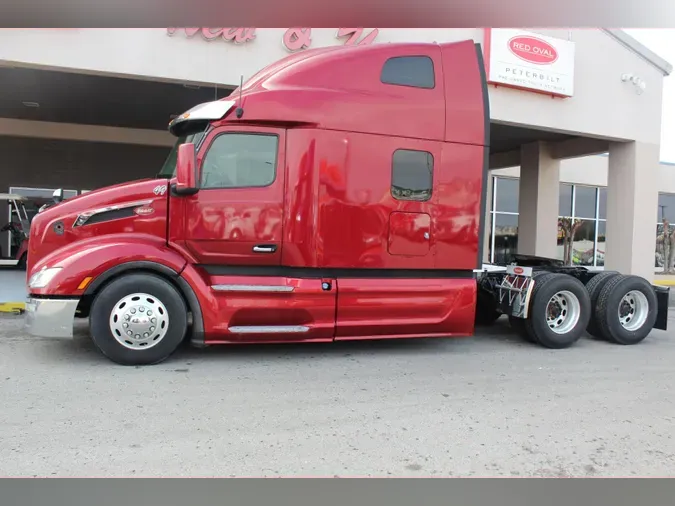 2023 Peterbilt 579