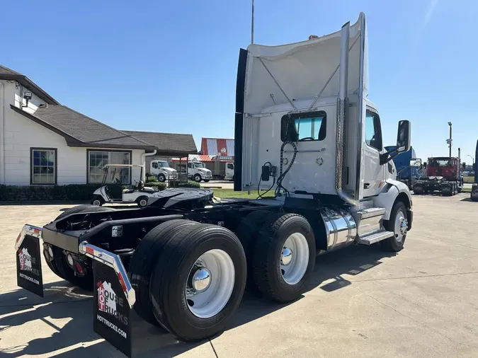 2020 Peterbilt 579