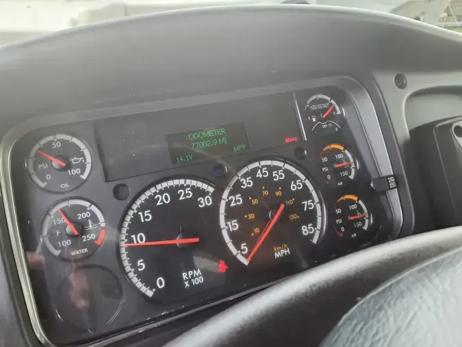 2019 FREIGHTLINER/MERCEDES M2 10636ff438975026b7deaee3b2a3e30a520