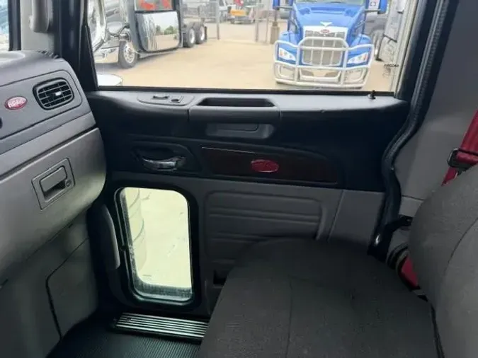 2022 Peterbilt 389370454c51c54f82213e52257bfcc5e16