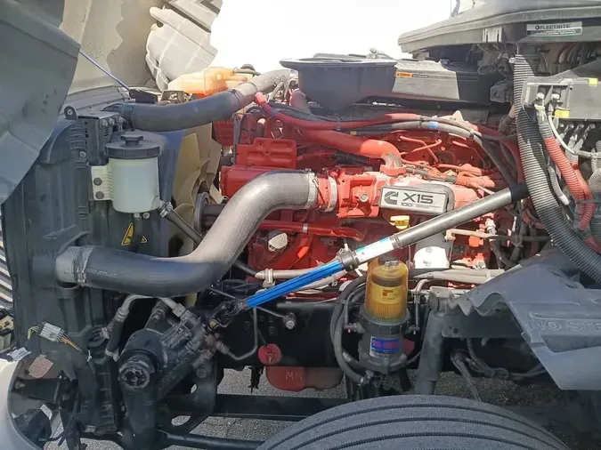 2020 NAVISTAR INTERNATIONAL LT625 SLPR CAB