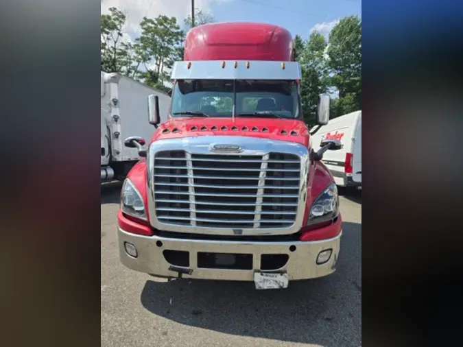 2019 FREIGHTLINER/MERCEDES CASCADIA 125