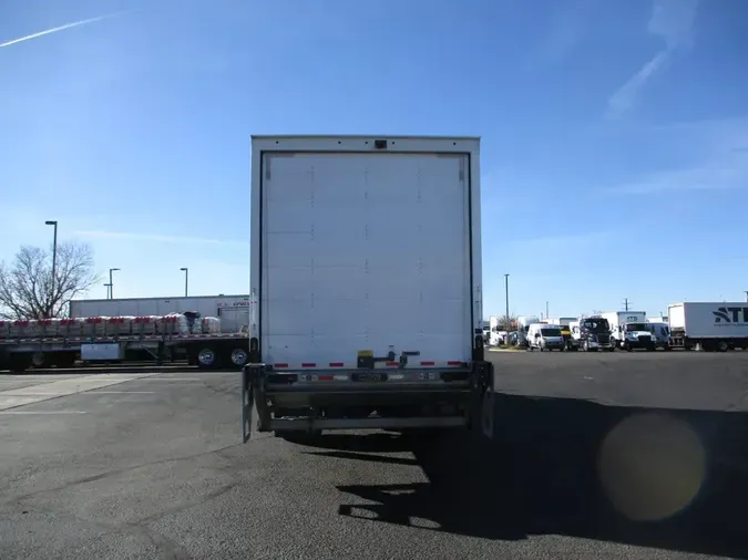 2021 FREIGHTLINER/MERCEDES M2 106