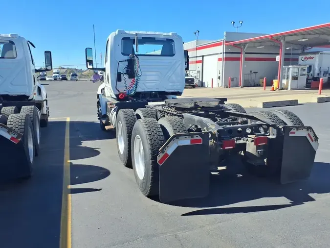 2020 NAVISTAR INTERNATIONAL RH613 DAYCAB T/A