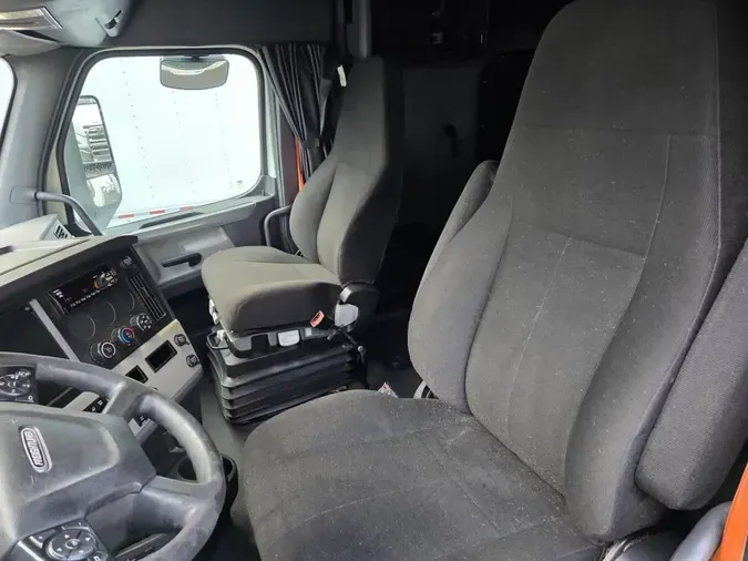 2019 FREIGHTLINER NEW CASCADIA PX12664