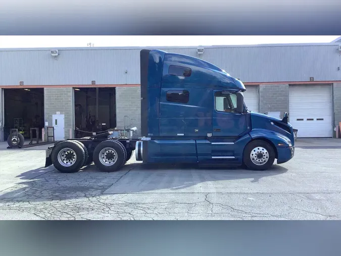 2022 Volvo VNL760370dbec2c2e3b200e4f74d12e4359900