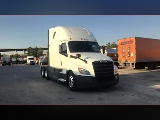 2020 Freightliner Cascadia