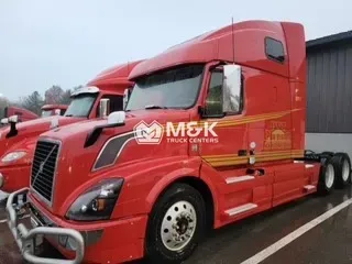2018 VOLVO VNL670