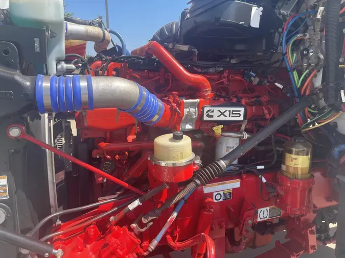 2022 Peterbilt 567