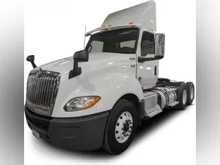 2020 International LT625