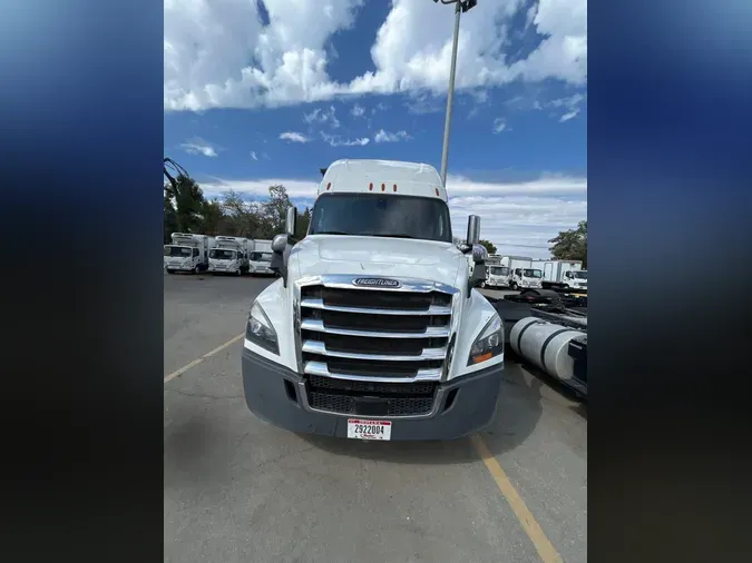 2020 FREIGHTLINER/MERCEDES NEW CASCADIA PX12664