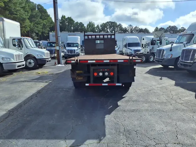 2015 FREIGHTLINER M2 106