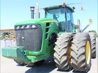 2011 John Deere 9330