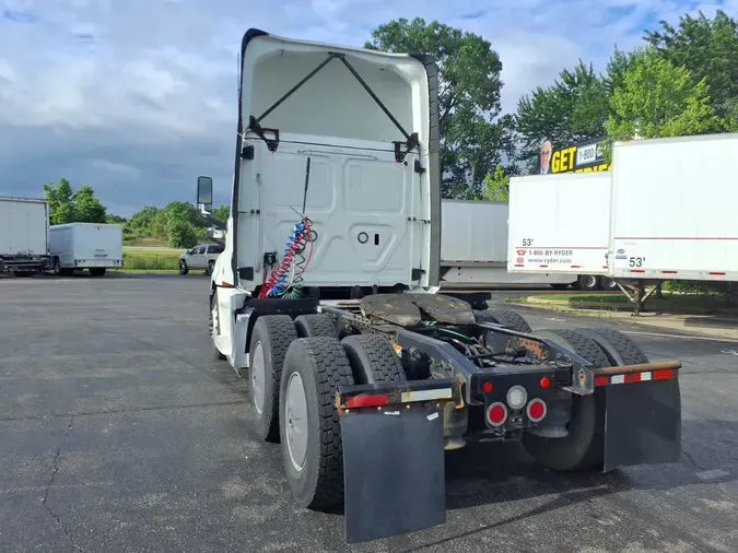 2019 FREIGHTLINER NEW CASCADIA PX12664