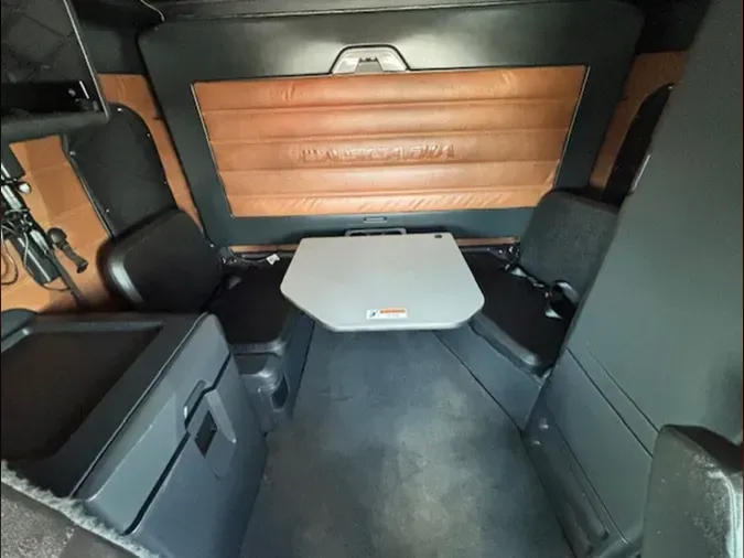 2023 Freightliner Cascadia 126