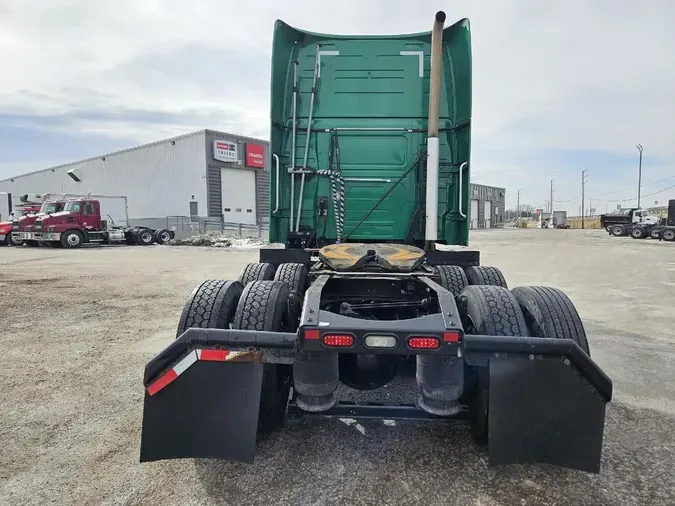 2020 VOLVO VNL64T860