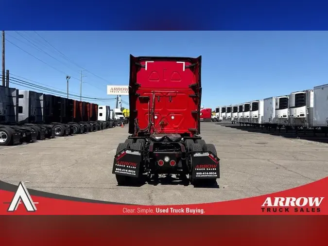 2022 FREIGHTLINER CA126