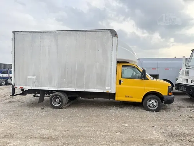 2005 GMC SAVANA G3500