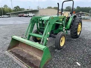 2001 John Deere 5210