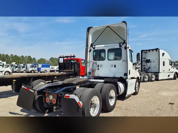 2019 FREIGHTLINER/MERCEDES NEW CASCADIA PX12664