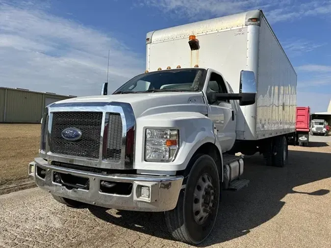 2017 FORD F750