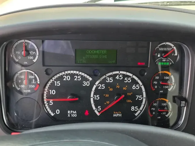 2020 FREIGHTLINER/MERCEDES M2 106