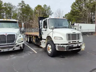 2017 FREIGHTLINER/MERCEDES M2 106