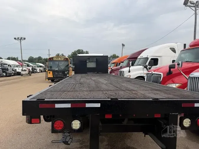 2019 FREIGHTLINER BUSINESS CLASS M2 1063749f0382abdd67dc32d1b8a21e3751d