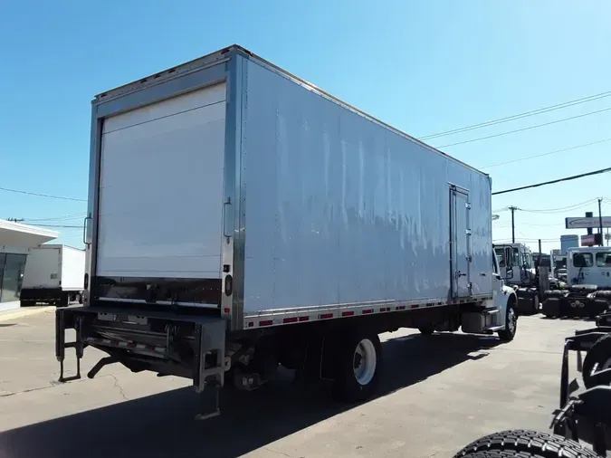2018 FREIGHTLINER M2 106