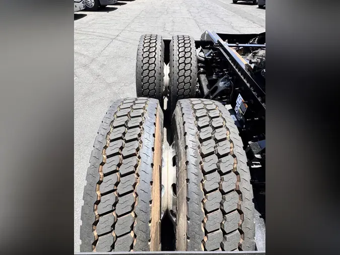 2021 Peterbilt 579374c9a25f8fad7328a56d486f24280a5