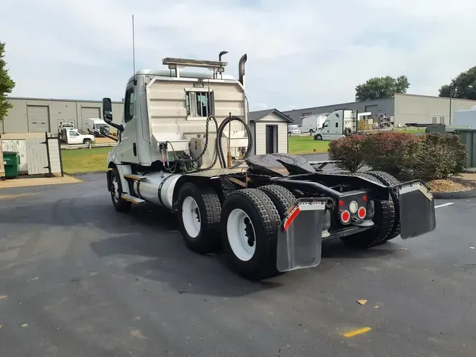 2020 FREIGHTLINER/MERCEDES NEW CASCADIA PX12664374ccf29f79527469de3cc234123003f