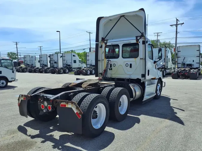 2019 FREIGHTLINER/MERCEDES NEW CASCADIA PX126643751dcf6618ade1c0a7ba6aaa7bcf088