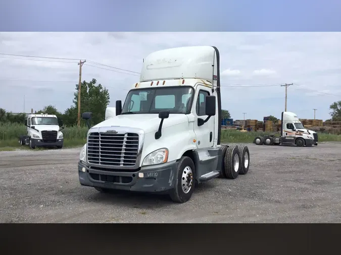 2019 Freightliner Cascadia 12537533efd22050c5b67c5ef0d49d2a7d5
