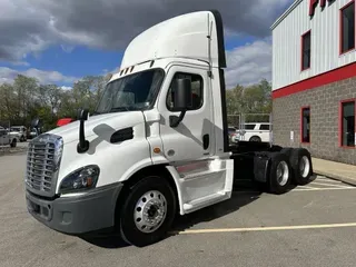 2015 Freightliner Cascadia Evolution