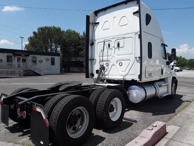 2019 FREIGHTLINER/MERCEDES CASCADIA 125