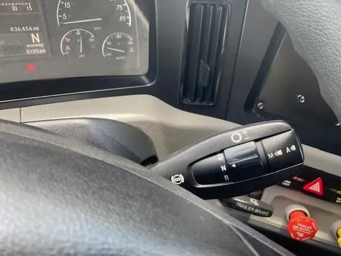 2020 Freightliner Cascadia
