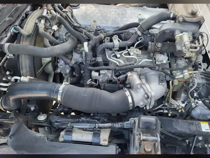 2019 ISUZU NPR HD