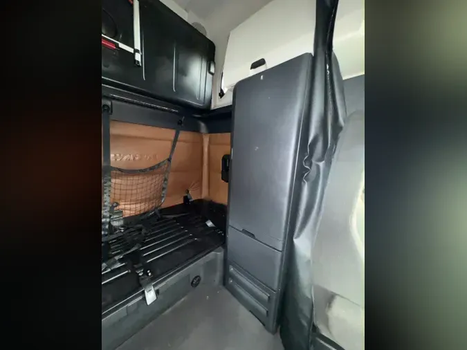 2022 FREIGHTLINER Cascadia 126375695b73ed3af67bff68eaa0c3f7d9e