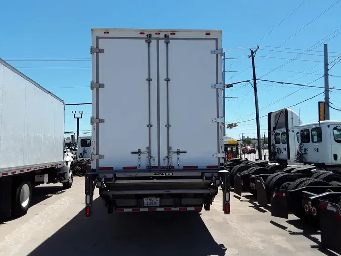 2020 FREIGHTLINER M2 106