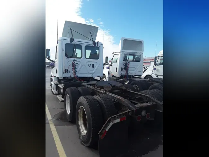 2019 FREIGHTLINER/MERCEDES NEW CASCADIA PX12664