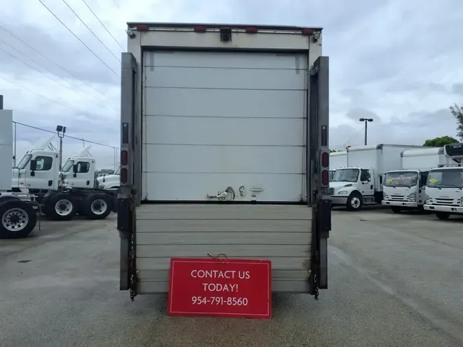 2020 FREIGHTLINER M2 106