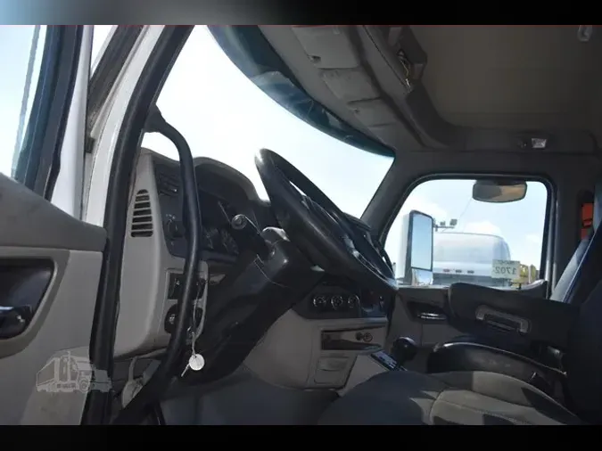 2019 PETERBILT 567
