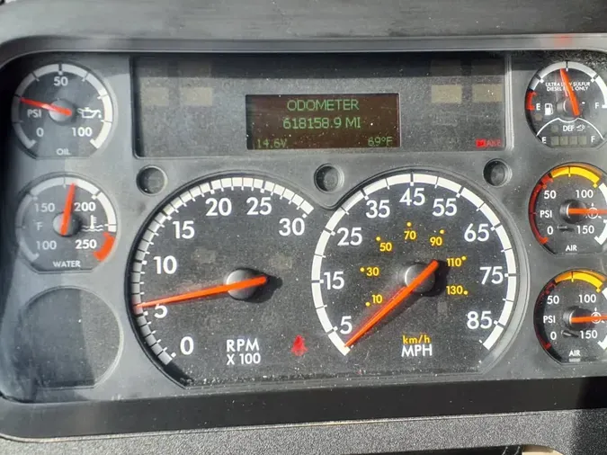 2020 FREIGHTLINER/MERCEDES CASCADIA 125