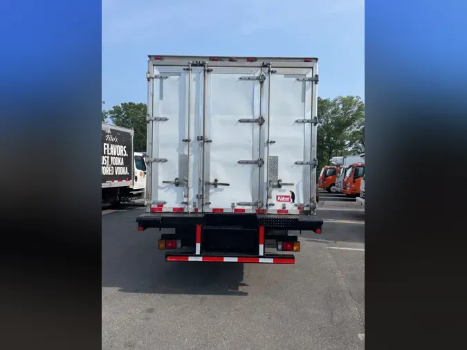 2019 ISUZU NQR