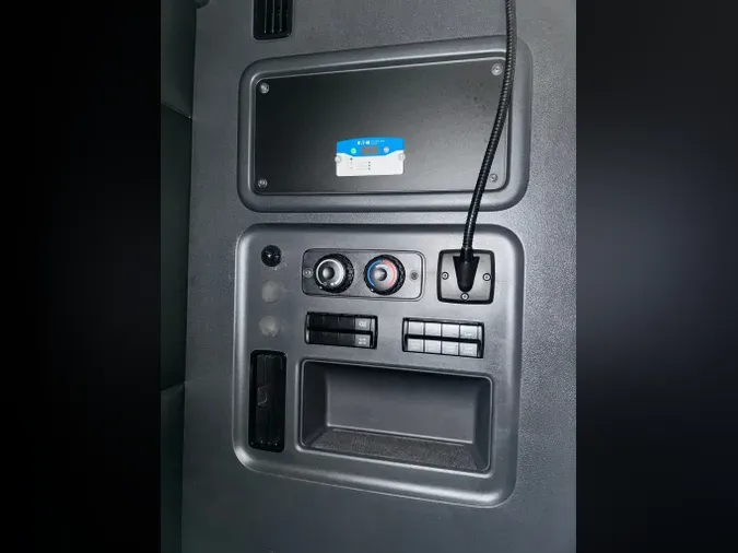 2023 FREIGHTLINER Cascadia 126