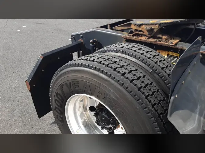 2020 Mack Anthem3778e9ae4957d24de5aaf5ca3bec2107
