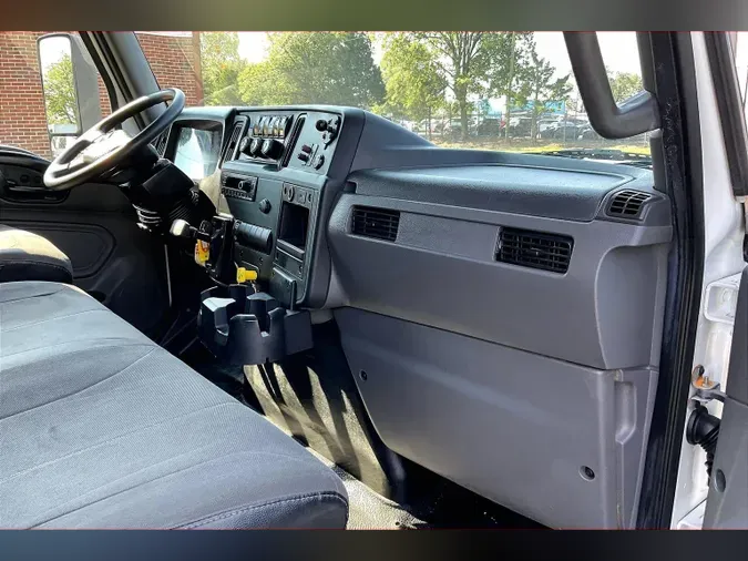 2021 INT MV607